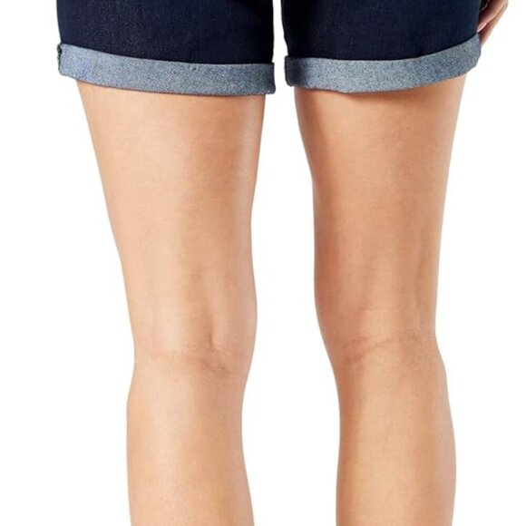 Women's Plus Size Mid-Rise Shorts in Stormy Sky Original - 8 - Picture 3 of 4